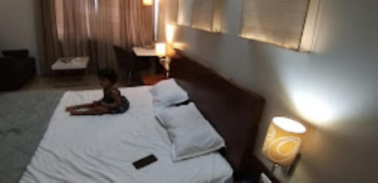 Hotel Maratha Residency,Ratnāgiri Eksteriør bilde